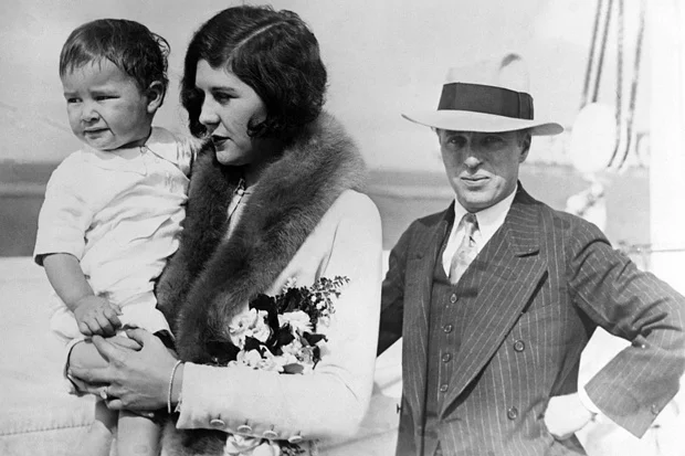 El humorista charles chaplin le pidió a su esposa Lita que abortara, pero ella se negó - La Otra Cara