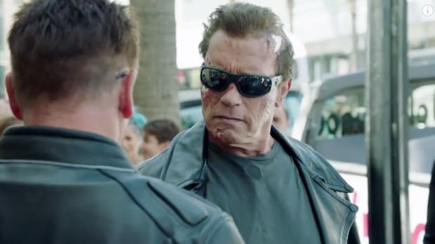 Actor Arnold Schwarzeneggerl y Terminator Génesis