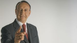 Álvaro Cruz acepta cargos por corrupción, ¿quién vigila sus contratos en Gobernación de Cund.?