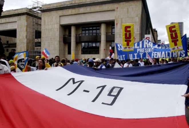 Los guerrilleros del M-19 fueron amnistiados e indultados por el Gobierno Nacional