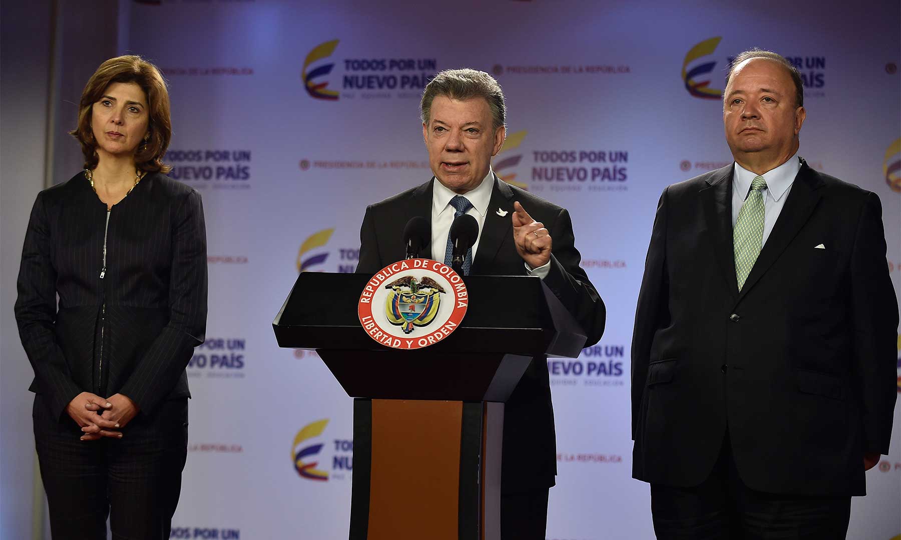 Presidente Santos y Canciller