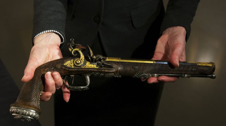 Las pistolas de Bolívar, subastadas en Nueva York