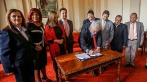 El sindicalismo celebra acuerdo laboral con Alcalde Peñalosa