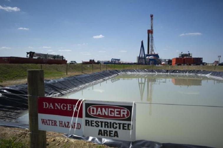 El fracking de la industria petrolera contamina aguas subterráneas