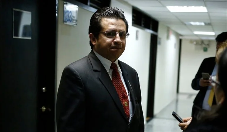 Las grabaciones que tienen en líos al periodista Miller Rubio