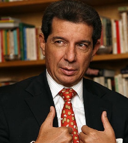 Devuelve el Nobel,Juan Manuel Santos,Premio Nobel