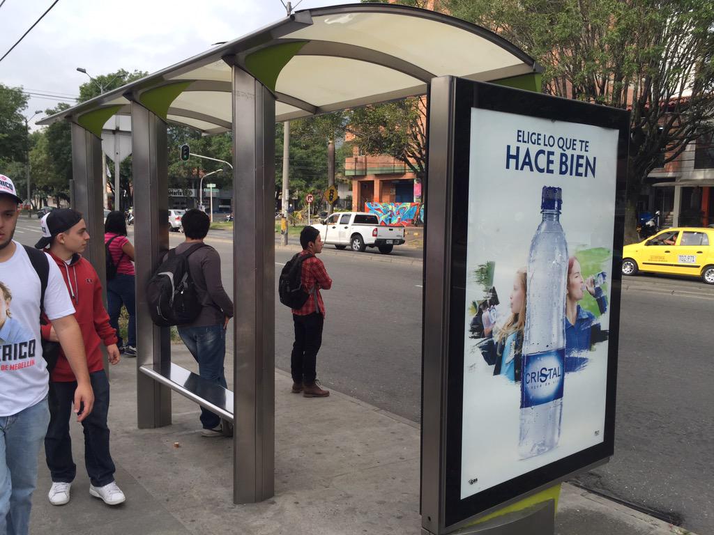 Alcaldía de Medellín le quitará a Conconcreto el manejo del negocio de la publicidad en los paraderos de transporte