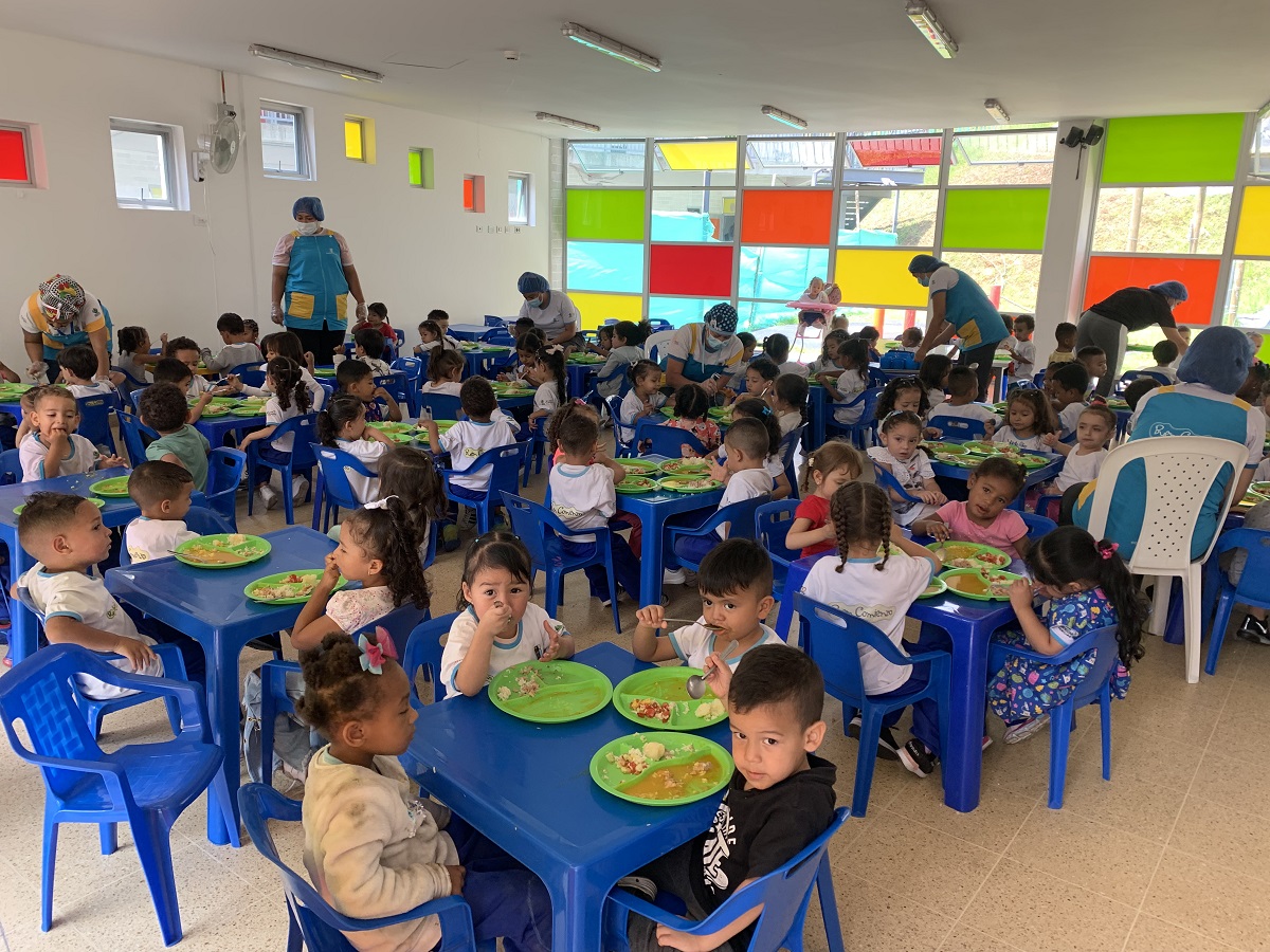 Buen Comienzo tiene 2.384 cupos disponibles para niños y niñas del Distrito de Medellín