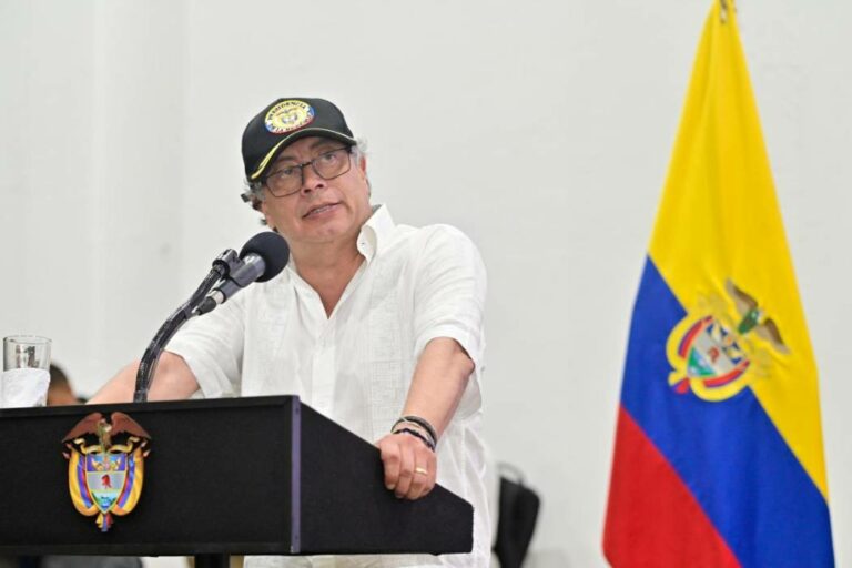 El Presidente Petro pidió apoyo a EE.UU. para dar educación gratuita a venezolanos y colombianos
