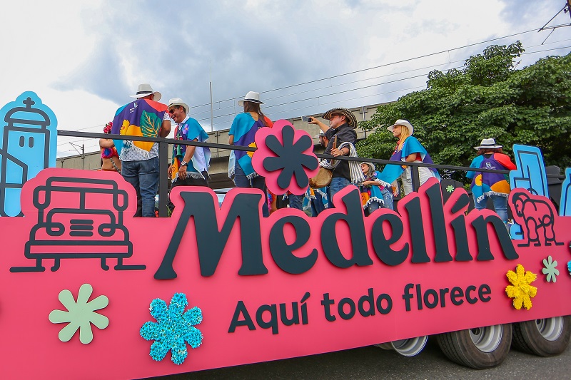 Medellín espera la llegada de más de 50.000 visitantes y un movimiento de 30 millones de dólares para la Feria de las Flores 2023