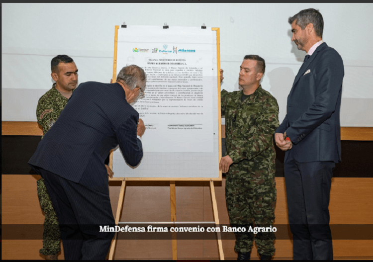 Banco Agrario y MinDefensa firman alianza para brindar apoyo financiero a integrantes del sector Defensa