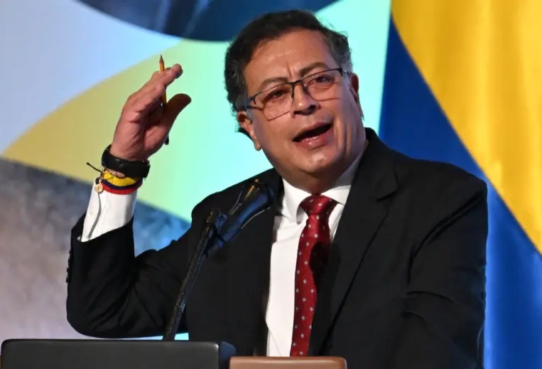 gustavo petro1