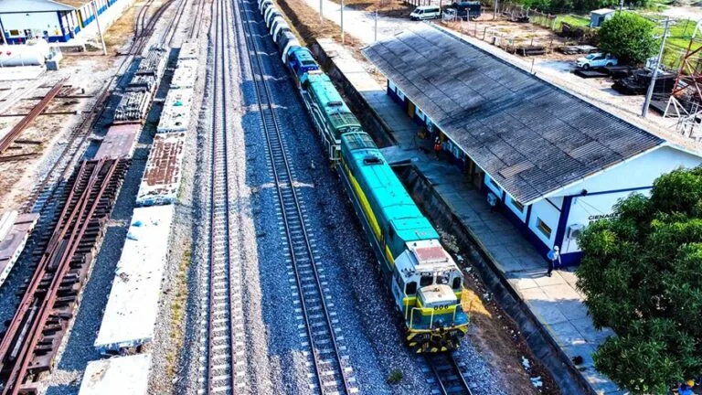 “no es una utopía el tren interoceánico”: ministra de transporte