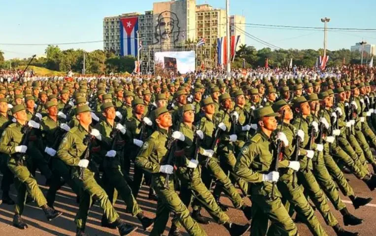 militares cubanos