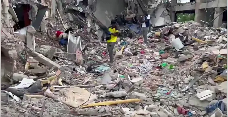 tragedia por el terremoto en el choco